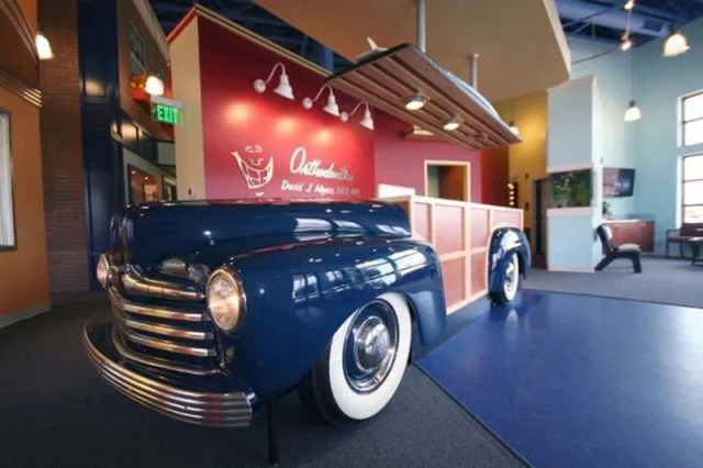 Explore the Most Innovative and Fun Dental Office Design Image 3